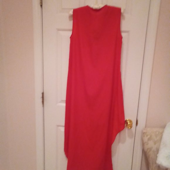 BCBGMAXAZRIA Tara Cascade Gorgeous island red high low dress - Picture 3 of 7